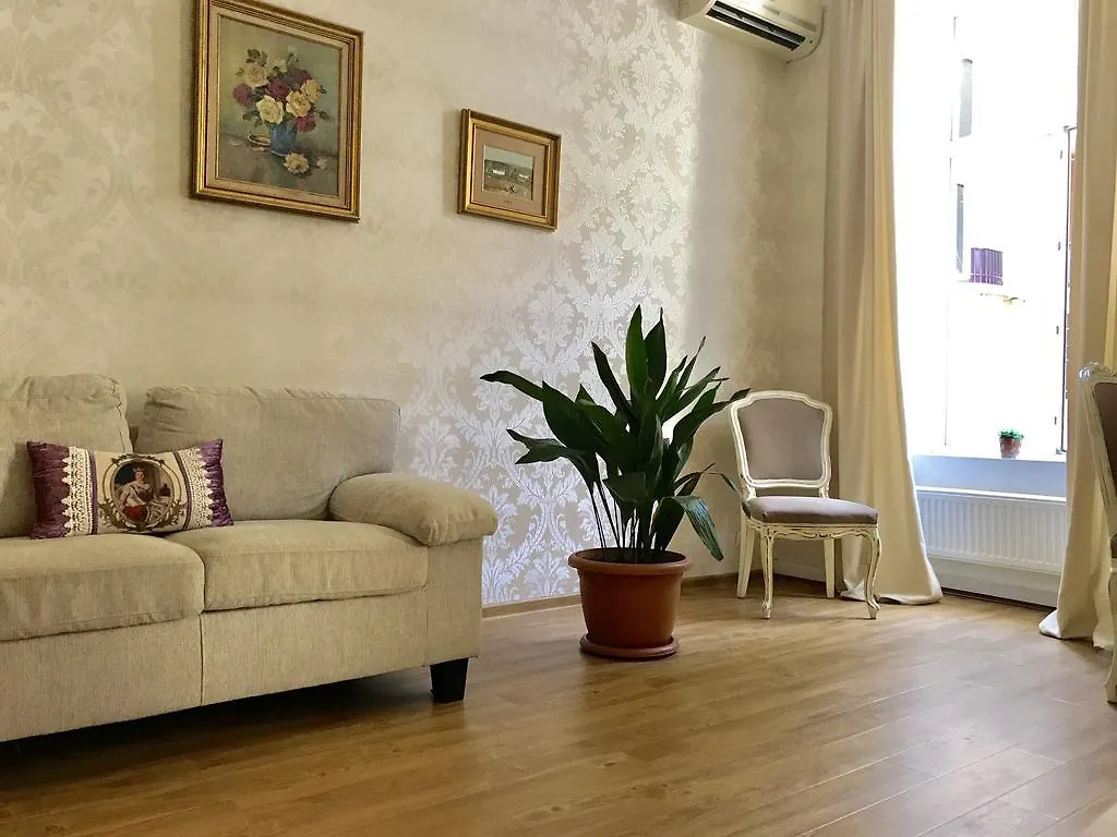 Charming Apartment In Old Τυφλίδα Γεωργία